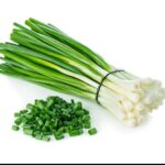 Spring-Onion-1kg-Bunch-Doorstep-Soko-Hub